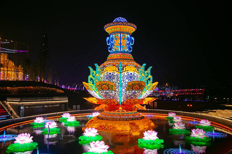 Water Lantern