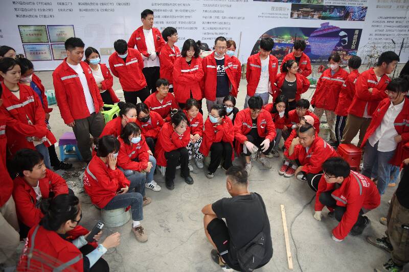 A design team that lights up the spirit of creativity (图4)